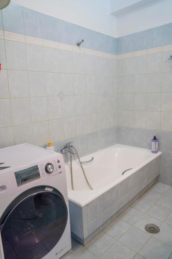 Secret Garden 76 Sq.M. Apartment Close To City Center Ioannina Exterior photo